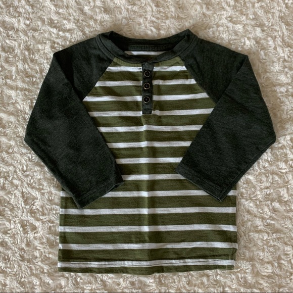 Bundle of 9 LS t-shirts - Cat & Jack, Carter’s - Picture 7 of 12